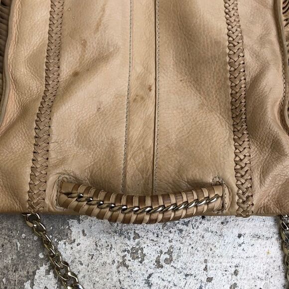 Remy Brook - Picture 4 of 7